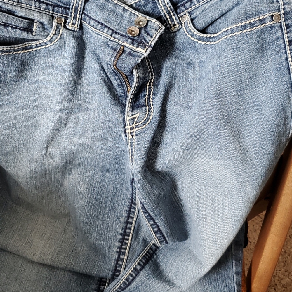 Jeans - Picture 3 of 4